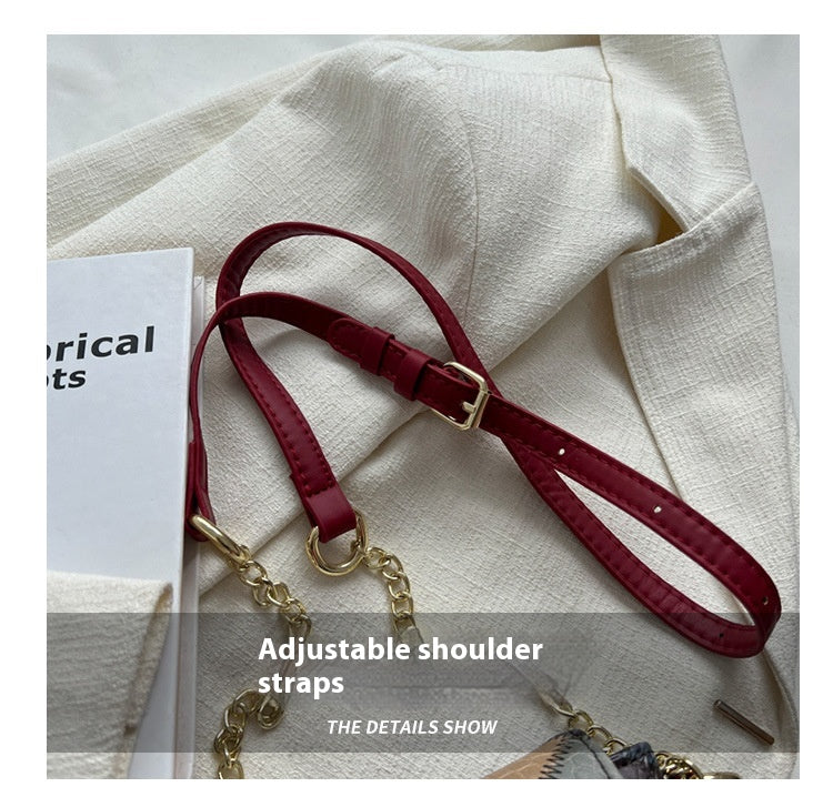 Stylish Textured Stitching Chain Small Square Bag