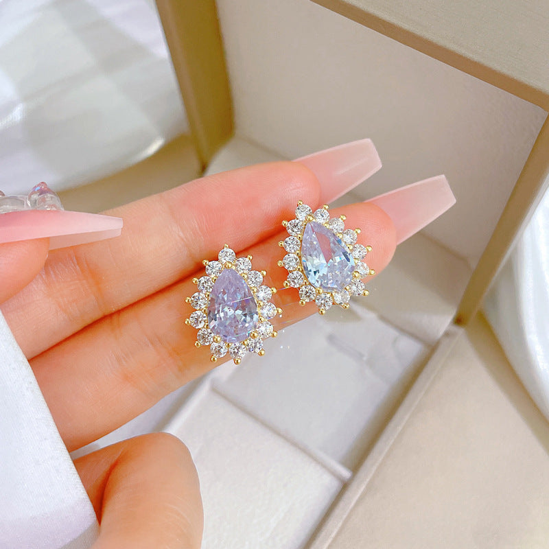 Elegant Banquet Jewelry Set – Micro-Inlaid Necklace and Earrings for Women